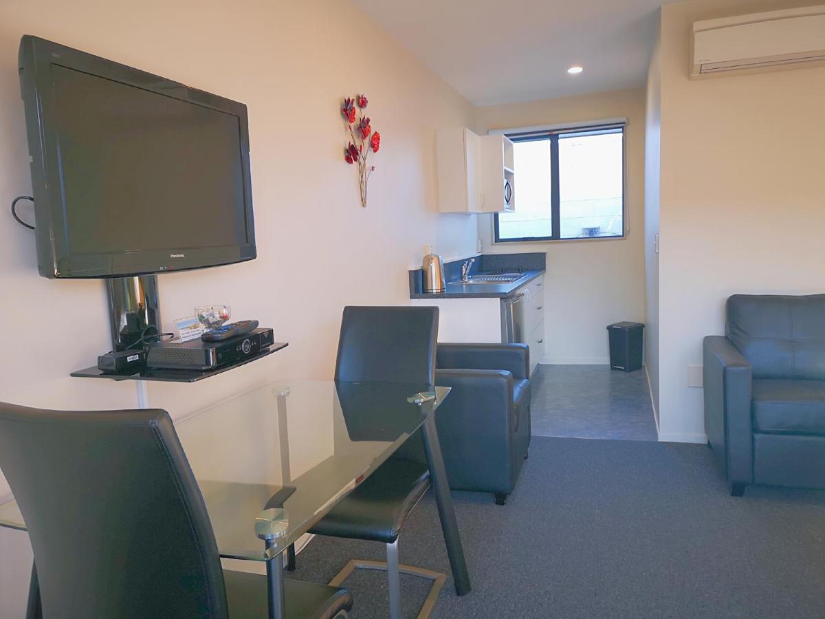 Aston Court Motel Бленем Экстерьер фото